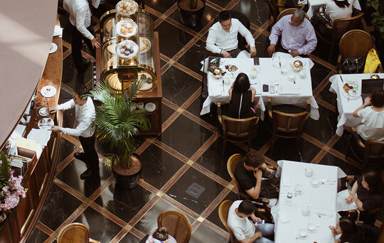 Guest in a restaurant