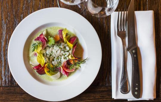 plat de saison dans un restaurant		