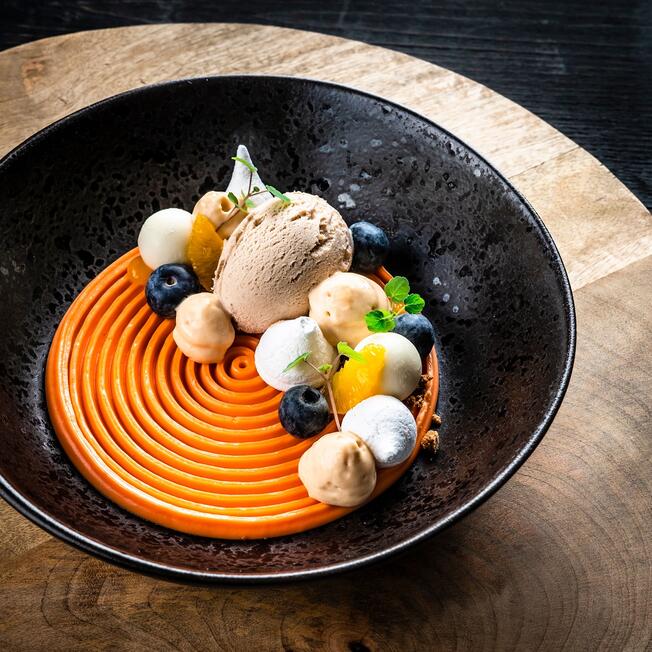 Ice cream dessert 